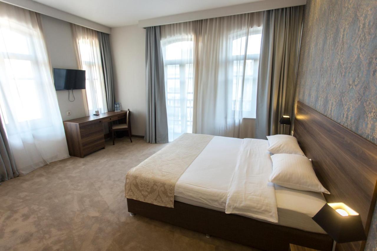 Old Meidan Tbilisi By Urban Hotels Exterior photo