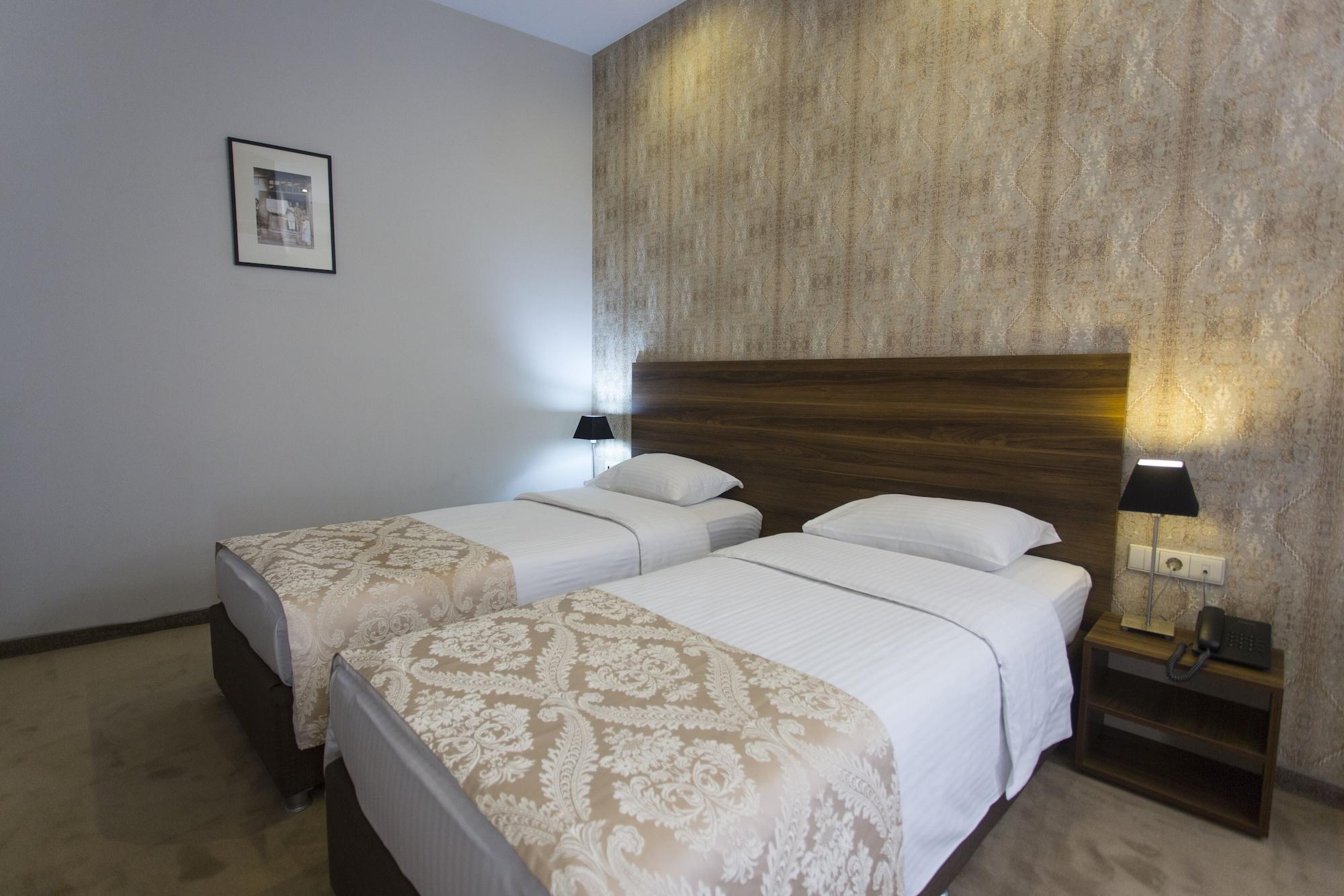 Old Meidan Tbilisi By Urban Hotels Exterior photo