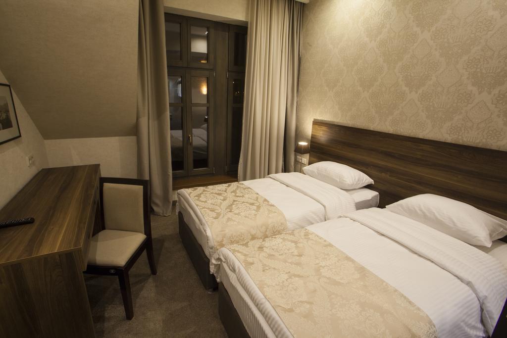 Old Meidan Tbilisi By Urban Hotels Exterior photo