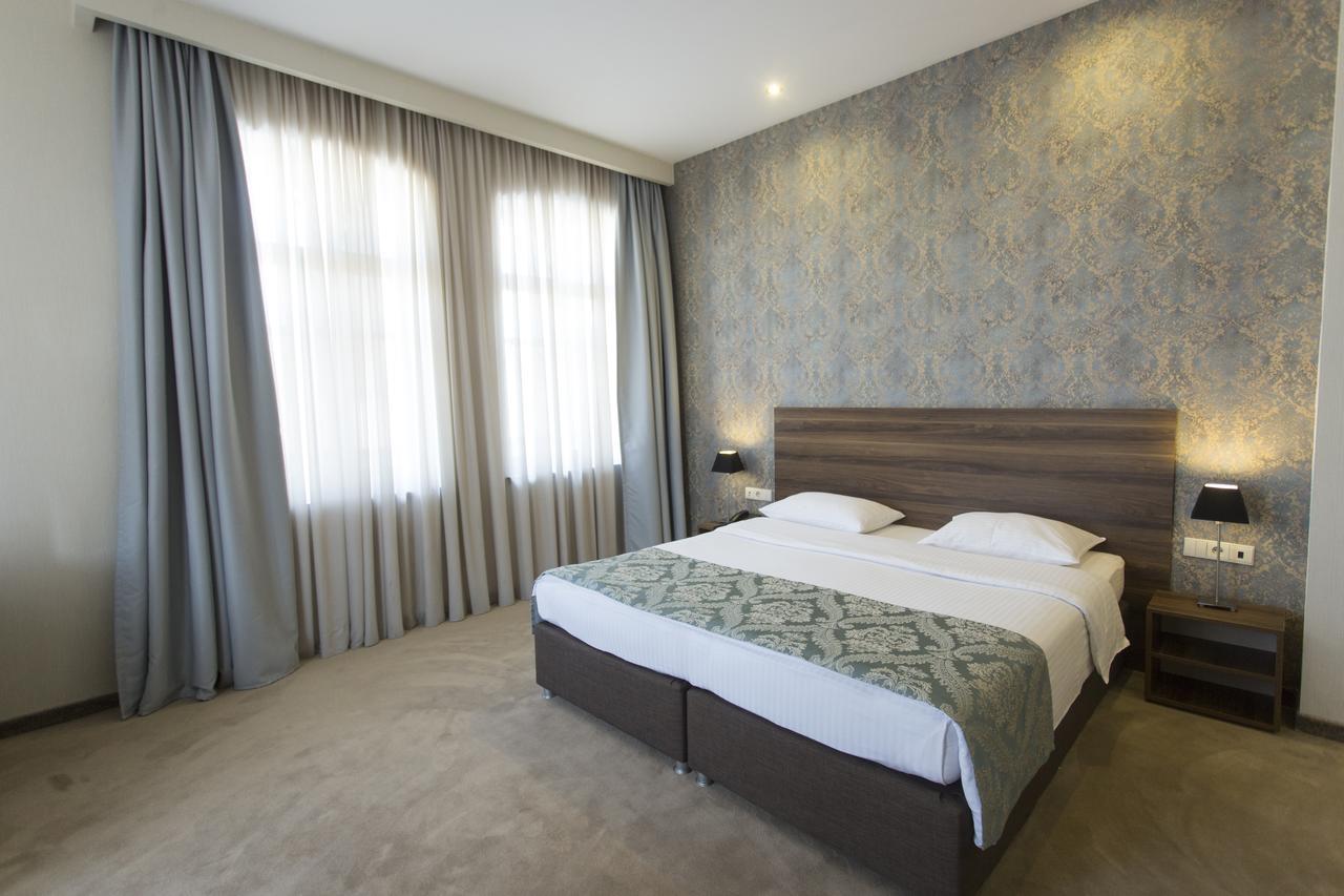 Old Meidan Tbilisi By Urban Hotels Exterior photo